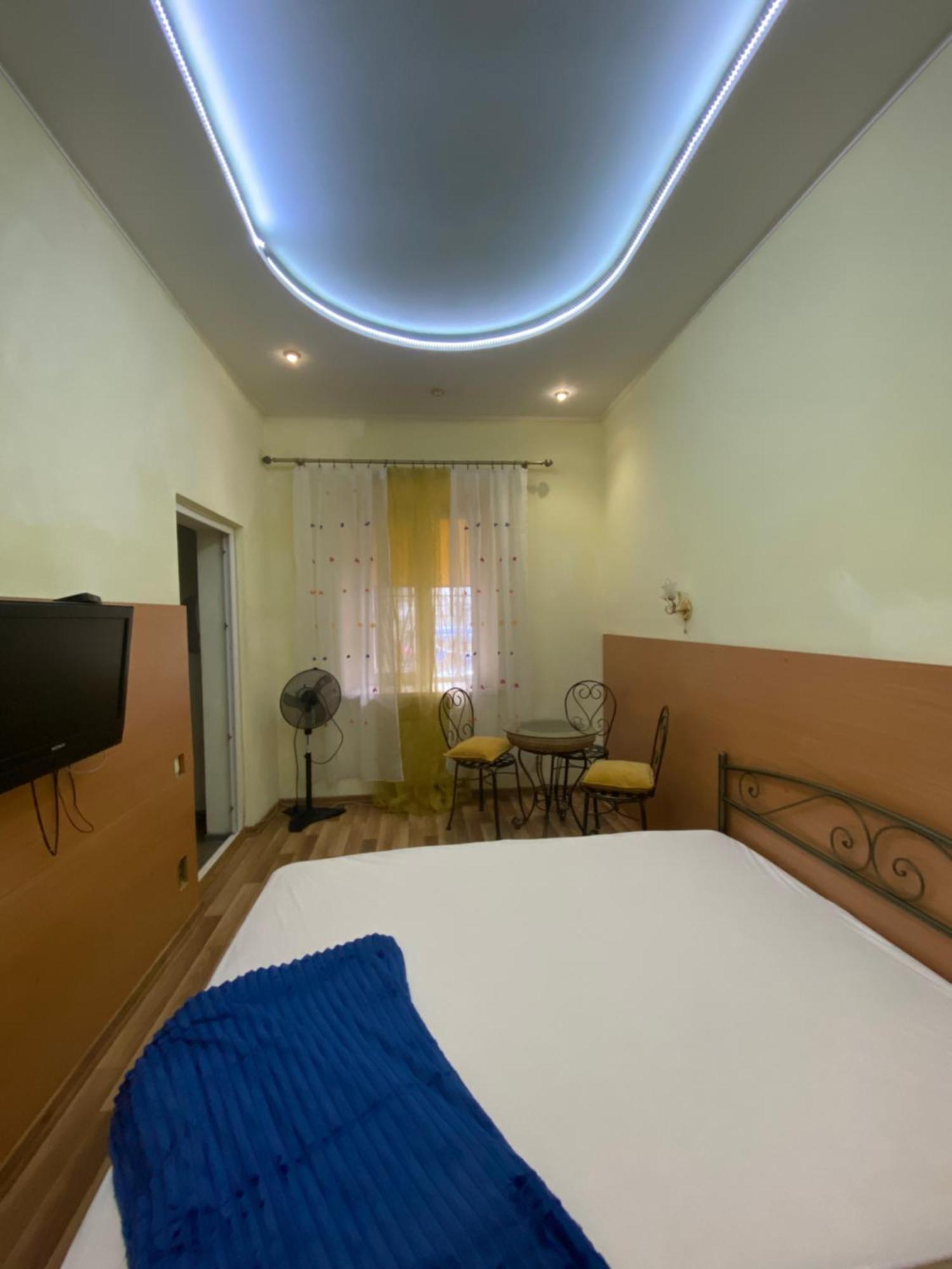 Aleksandr Apartment Odessa Luaran gambar